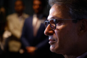 Deputados estaduais carimbam R$ 12 bi para emendas em 2025 - 09/04/2025 - Mercado